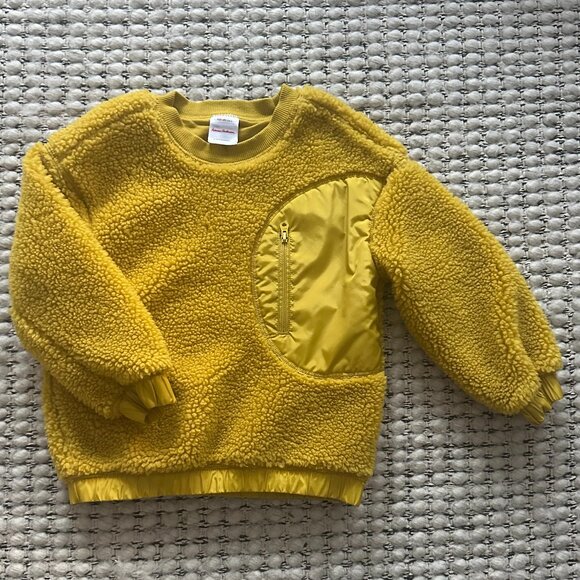 Hanna Andersson Faux Shearling Crewneck Sweater Yellow Size 4 - Picture 1 of 3